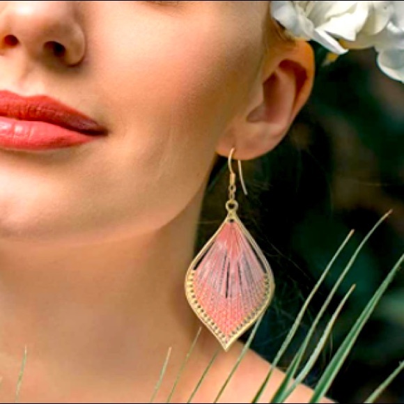 ✨3 for$33✨ NWT Bohemian Woven Earrings ✨Hand Crafted ✨Artisan✨ - Picture 3 of 5